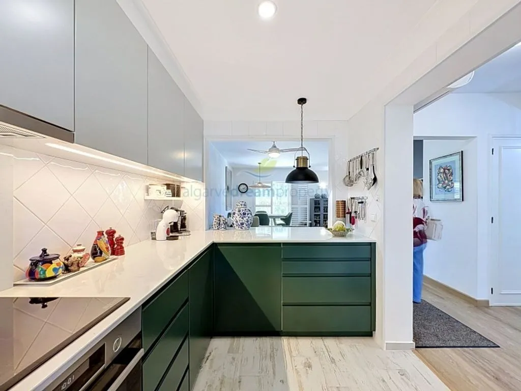 Cuisine - Luxury Apartment with Large Balconies in Albufeira