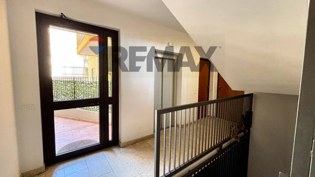 hallway_entrance