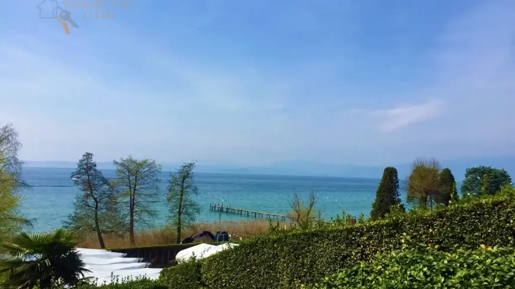 Aed - Bilocali with Private Park in Lazise