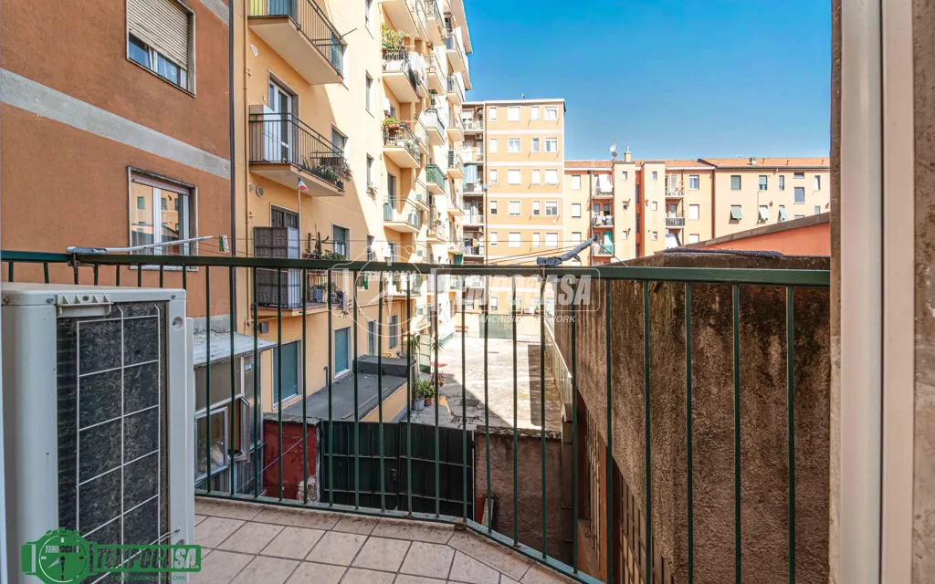 Balcon - Quadrilocale with Double Terraces in Milan