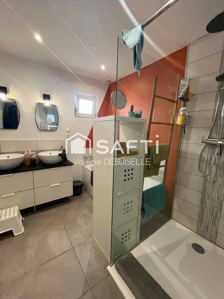 Bathrooms - Loft with Industrial Style in Annequin