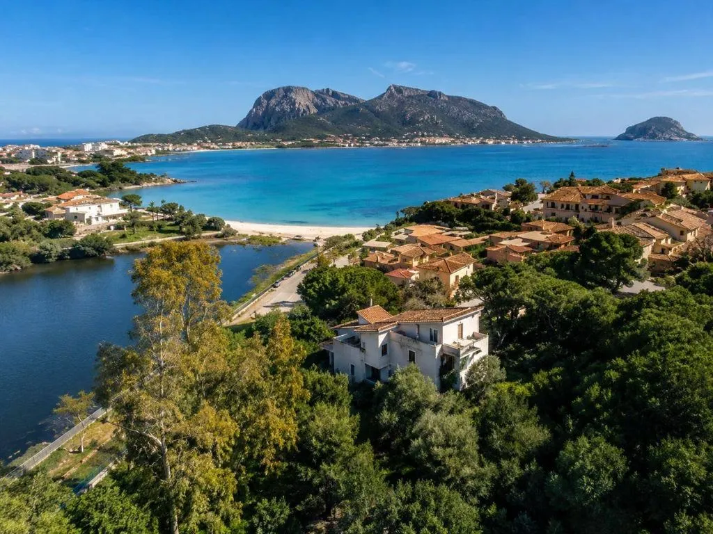 Villa with Sea View in Golfo Aranci