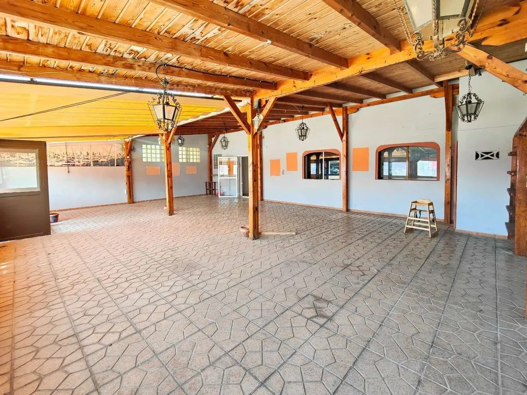 Terrasse - Restaurant with Apartments in Torrevieja