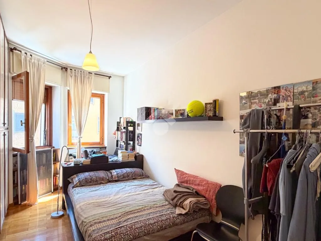 Magamistoad - Elegant 2-Bedroom in Central Milan