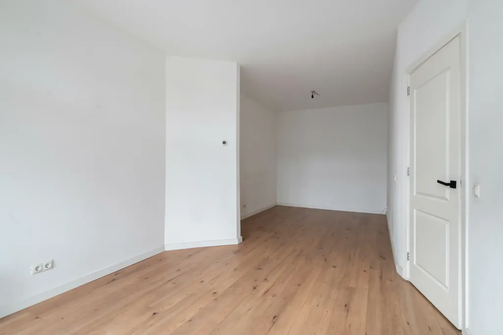 other_room