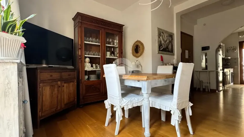 Salle à manger - Rustic-Style Apartment with Balcony in Florence