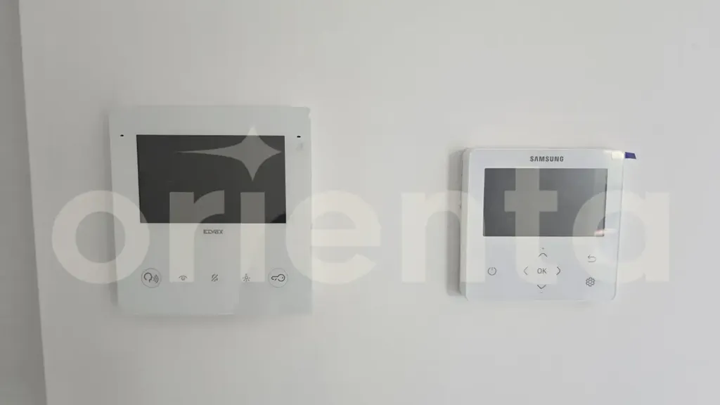Hallway - Trilocale with Eco-Friendly Features in Montichiari