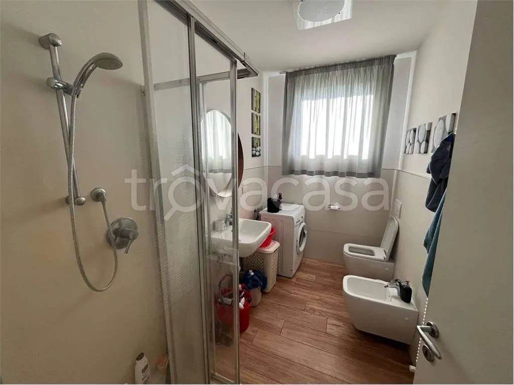 Vannitoad - Efficient Flat with Lift in Sassuolo