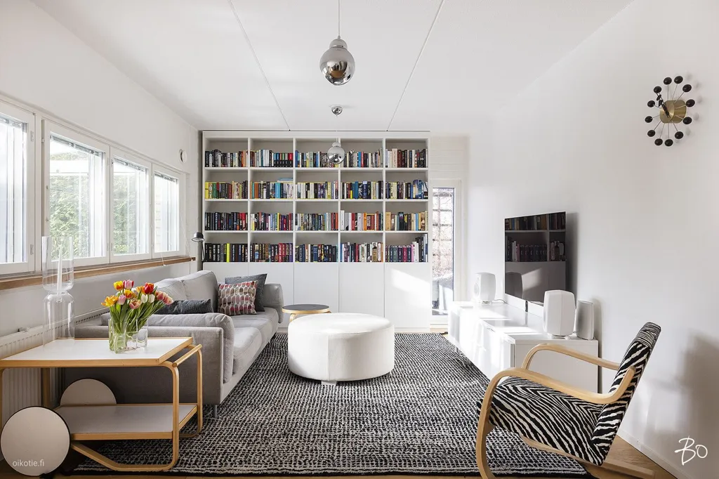 Elutuba - Modernised Apartment with Sea View in Laurinlahti