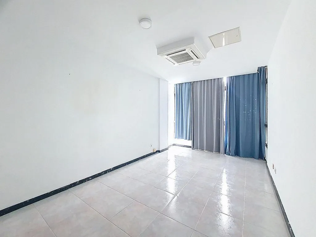 Pièces - Spacious Flat with Sea Views in Canteras