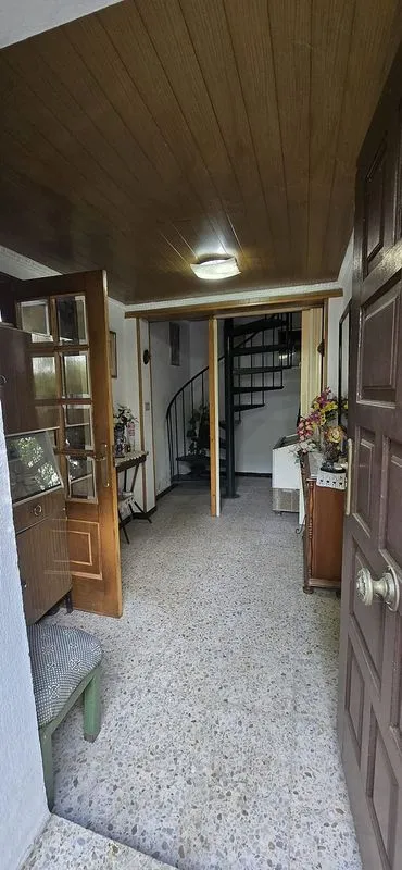hallway_entrance