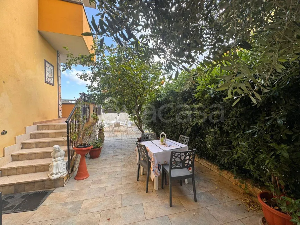Terrasse - Villa with Private Garden in Vitulazio