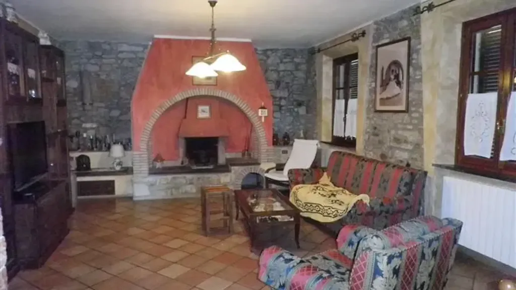 Elutuba - Casale with Two Apartments in Rosignano Marittimo