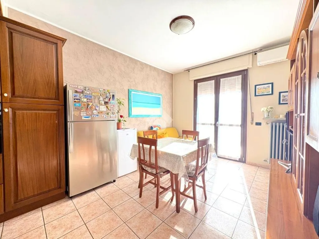 Söögituba - Apartment with Balcony and Terrace in La Loggia