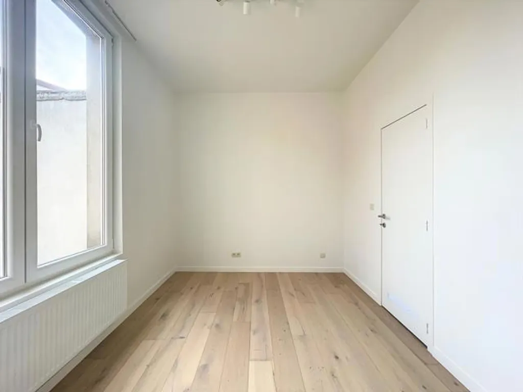 Pièces - Appartement à 1000 Bruxelles, Centre-Ville