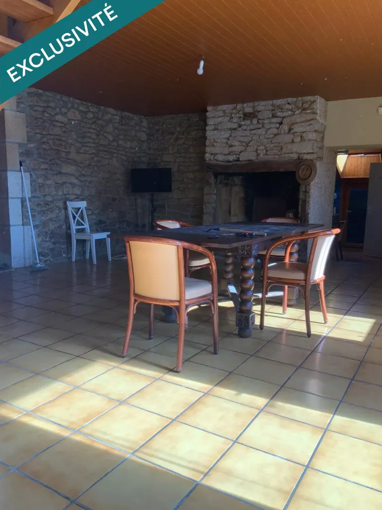 Terrace - Charming 1950s Stone House in Riantec
