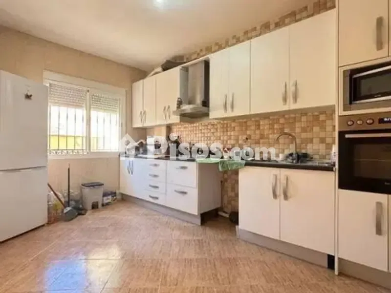 Cuisine - Semi-detached House with Pool in Loja