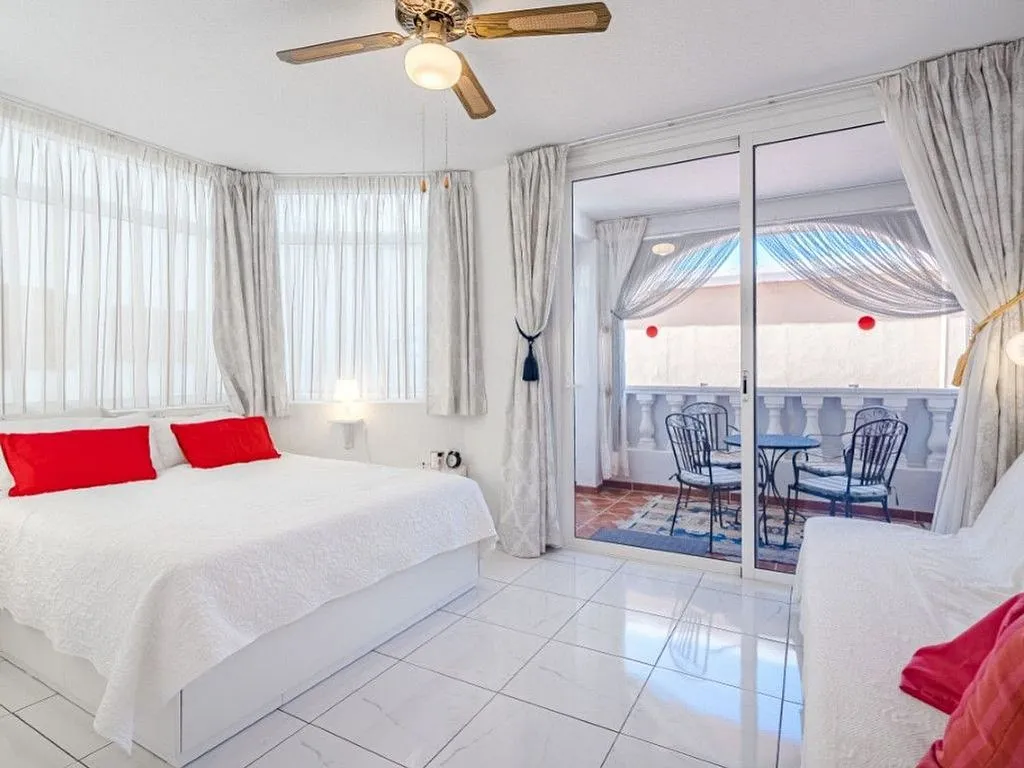 Chambres - Luxury Villa with Ocean Views in Adeje