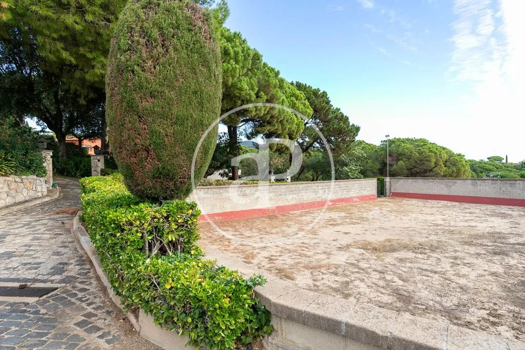 Jardin - Luxury Villa with Pool in Sant Andreu de Llavaneres
