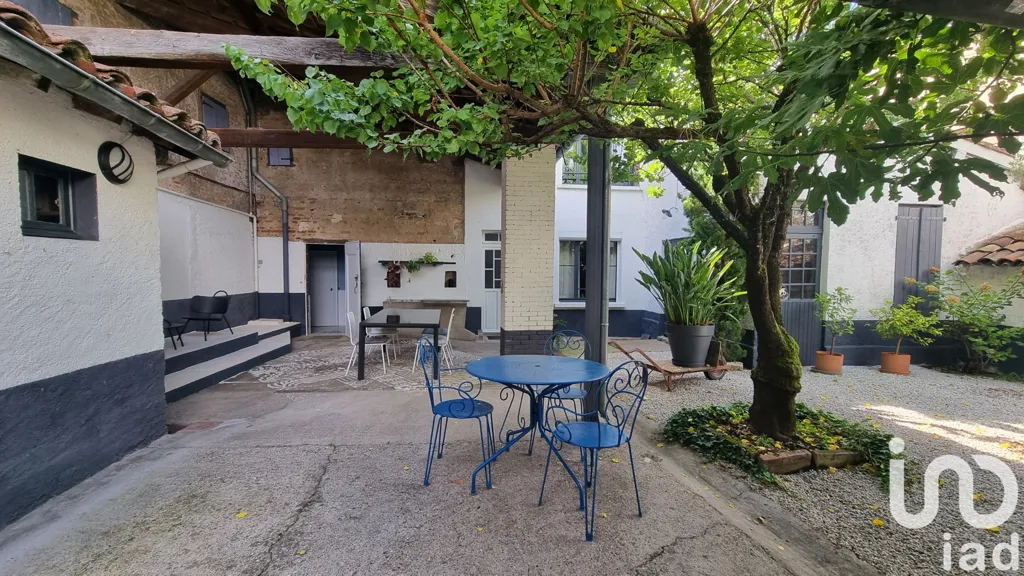 Aed - Charming 10-Bedroom House with Pool in Albi