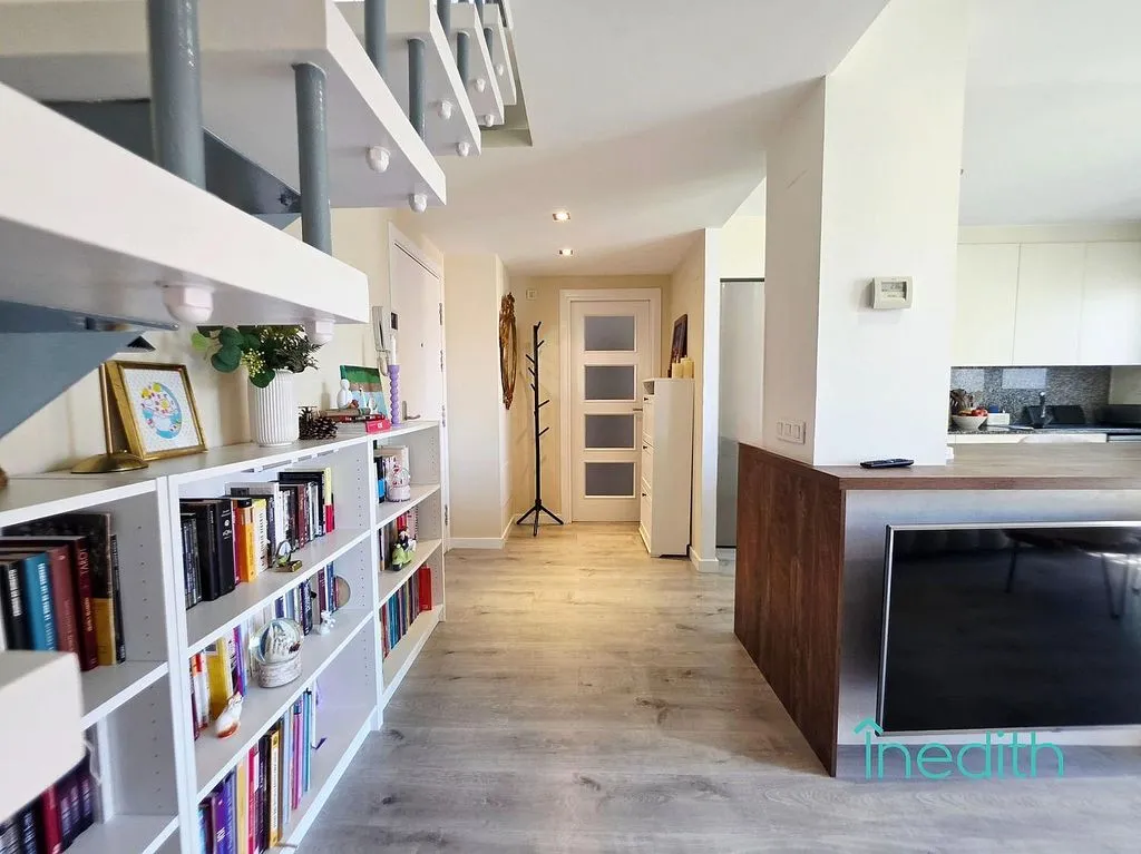 Séjour - Duplex Apartment with Pool in Central Castelldefels