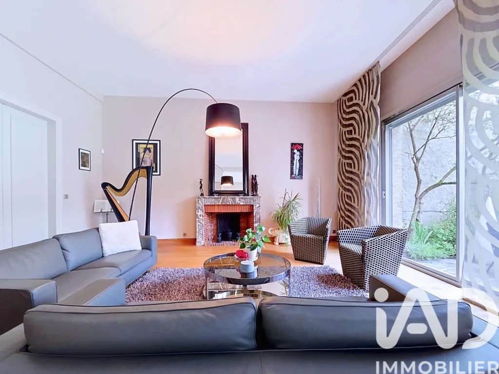 Maison 14 pièces à Reims