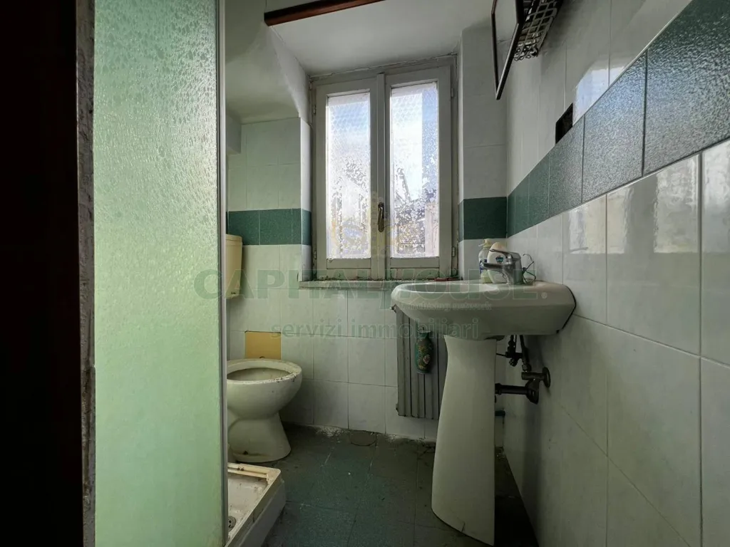 Salles de bain - Semi-detached House with Balcony in Grottolella