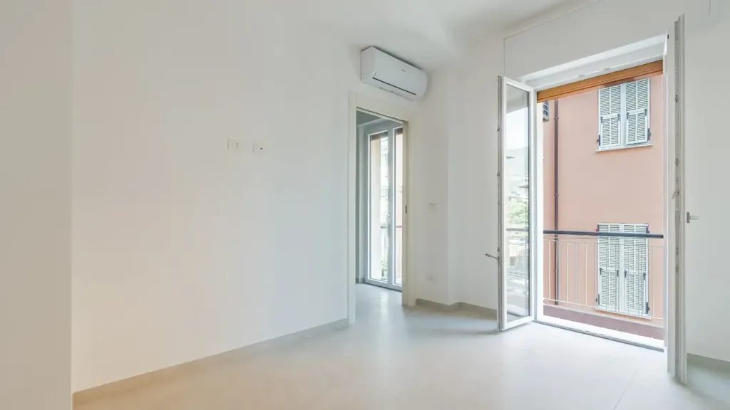 Pièces - Rusticated Apartment with Balcony in Alassio