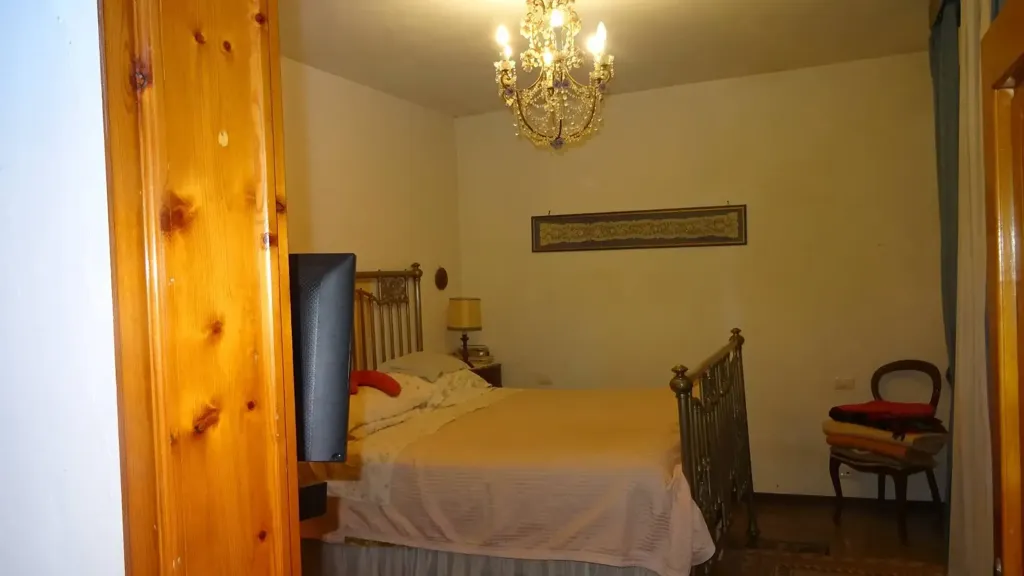 Camere da letto - Villa panoramica con giardino a Montespertoli