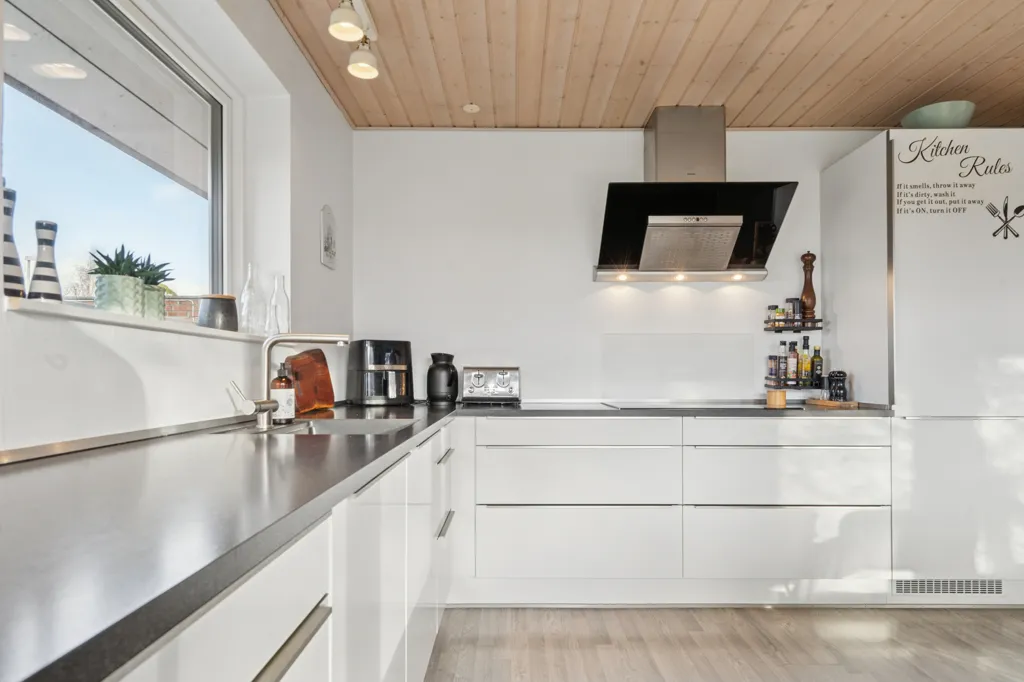 Cucina - Villa with Open Landscape View in Øster Tørslev