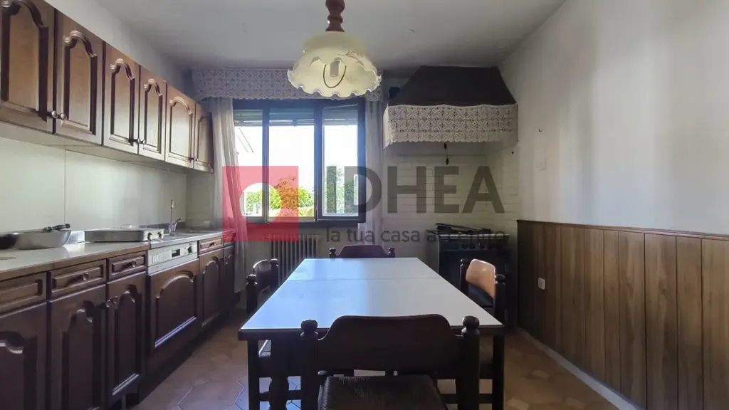 Kitchen - Detached House with Garden in Silea