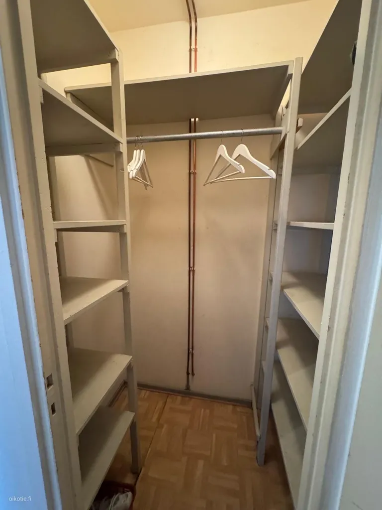 Pièces - Spacious Apartment with Balcony in Mikkeli