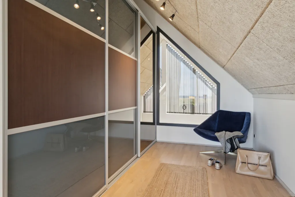Pièces - Modern Villa with Water Views in Oddesund
