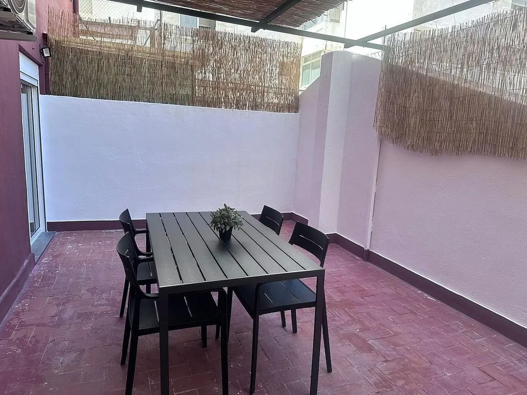 Jardin - Student-Friendly Flat with Terrace in Moncada