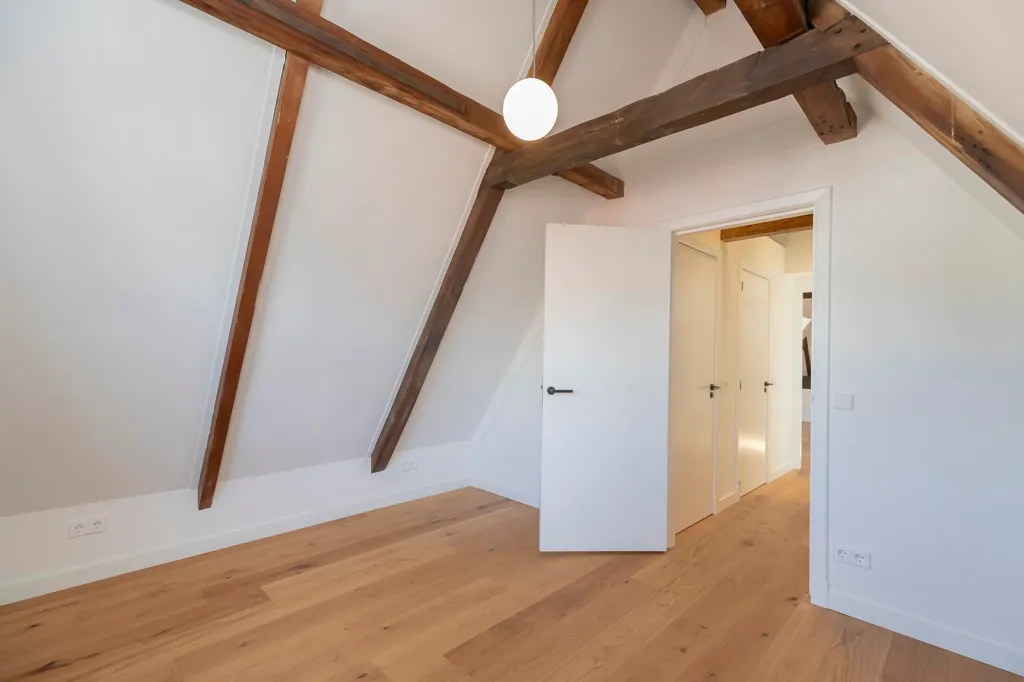 Toad - Renovated Duplex with Singel View in Amsterdam