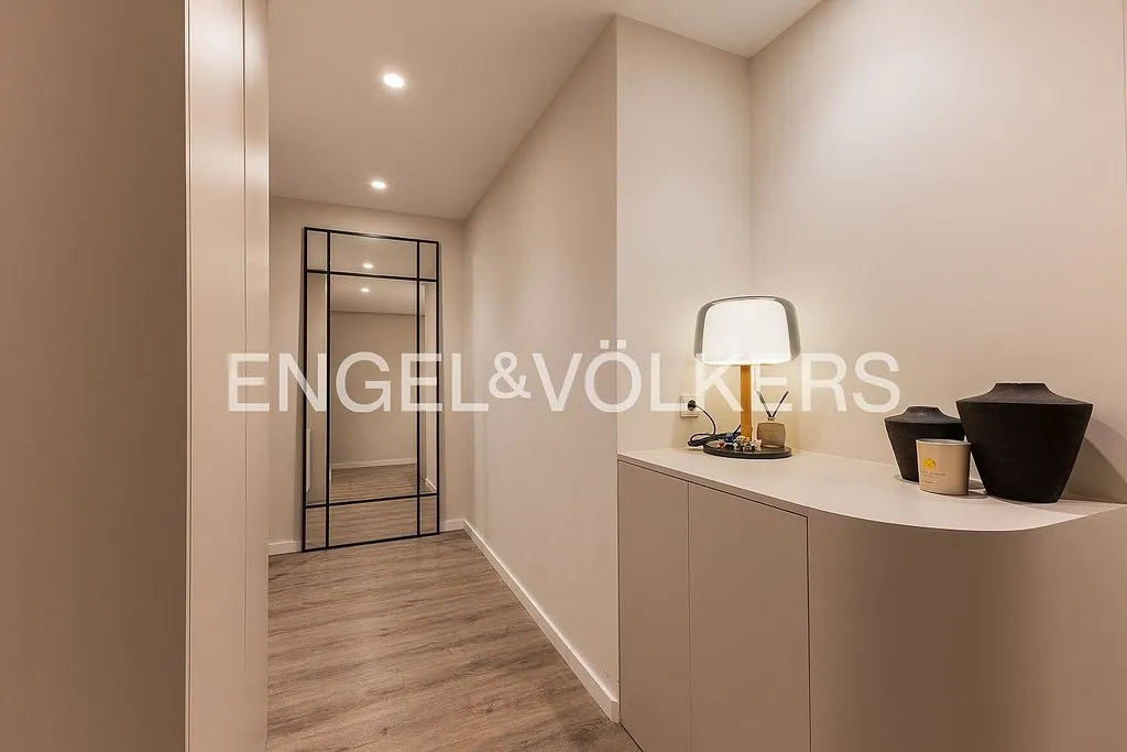 Esik - Reform Apartment with Terrace in Sant Francesc