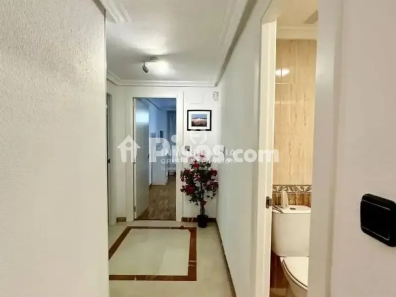 Hallway - Seafront Apartment with Balcony in Torrevieja