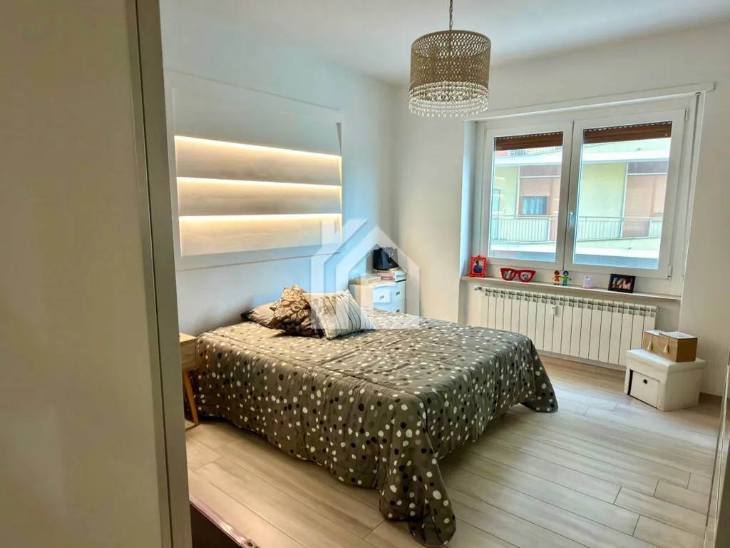 Chambres - Modernised Apartment with Balcony in Chivasso