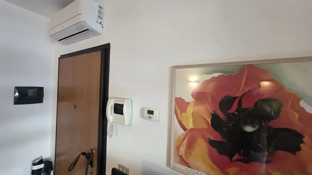 Entrée - Modern Apartment with Panoramic Balcony in Milan