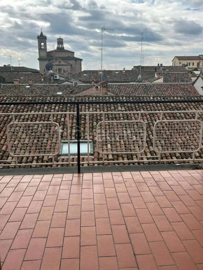 Terrazza - Spacious Apartment with Balcony in Faenza