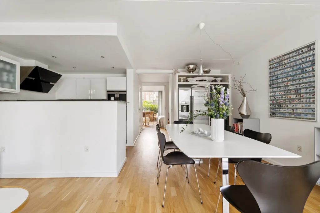 Söögituba - Apartment with Garden Access in Copenhagen S