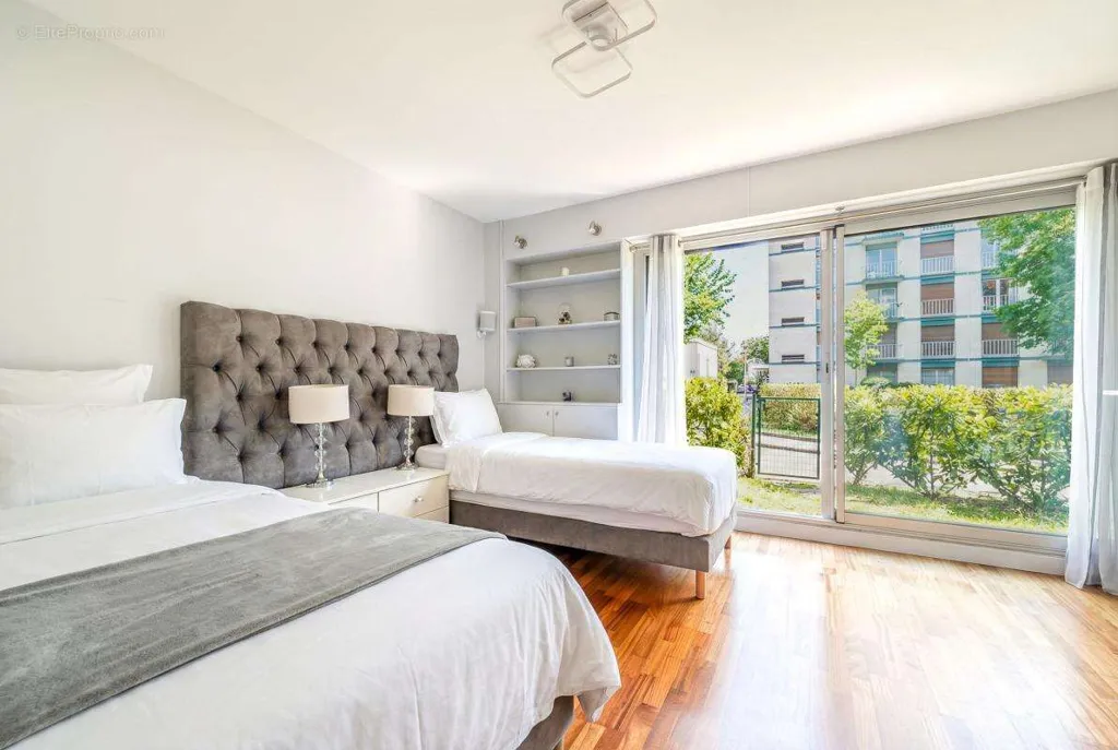 Chambres - Appartement avec Jardin au Calme à Saint-Louis