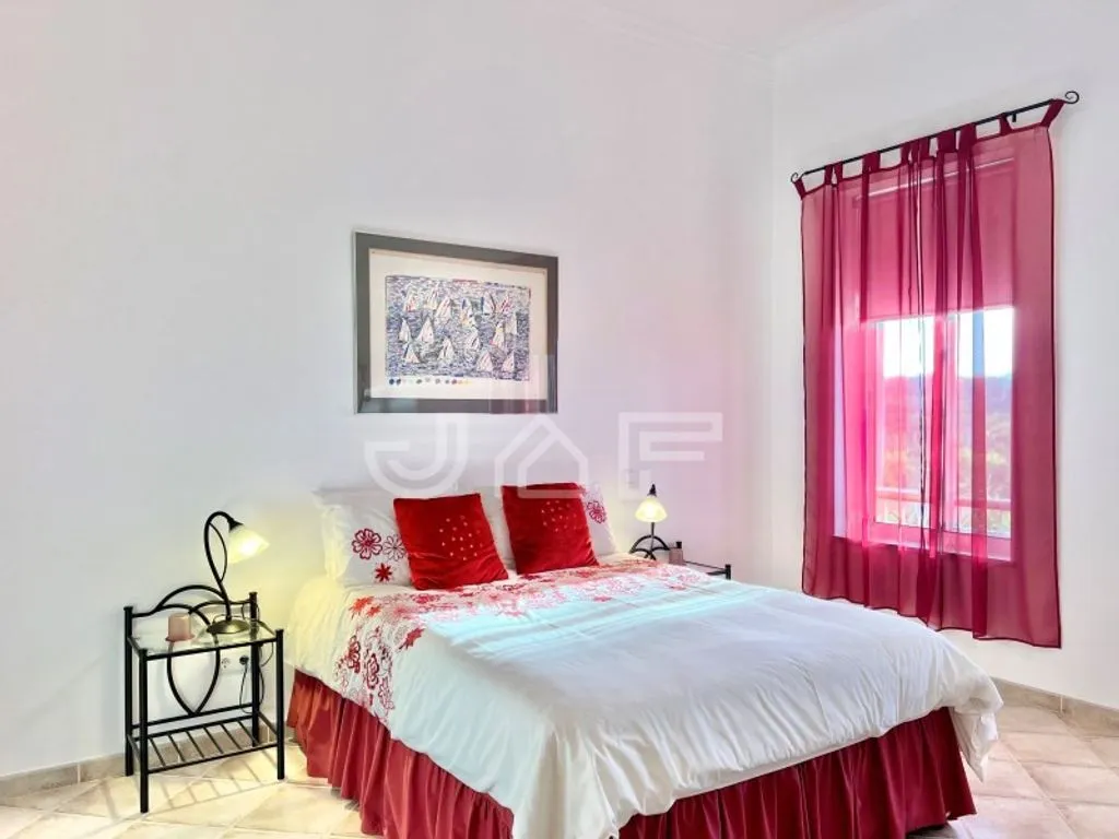 Magamistoad - Algarvian Style Villa with Pool in Albufeira