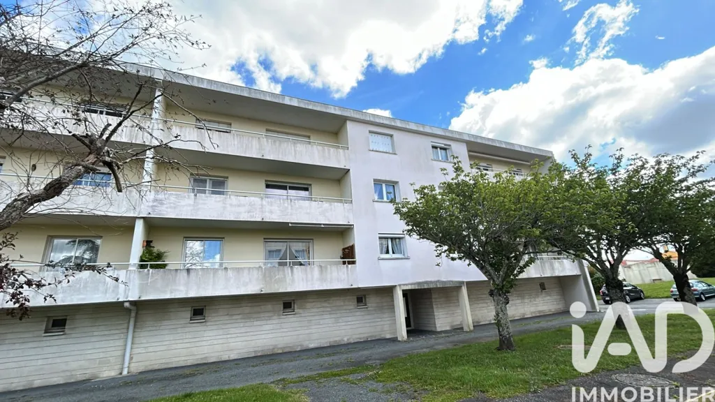 5-toaline korter asukohas Rochefort