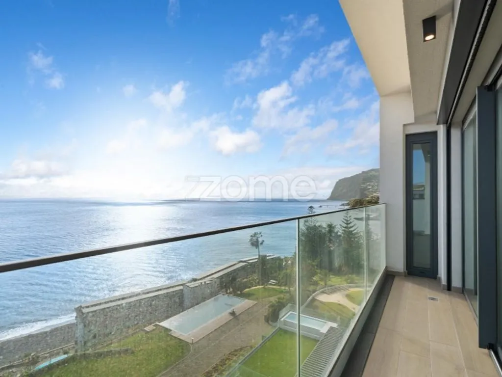 Balcony - Luxury Flat with Atlantic View in Funchal