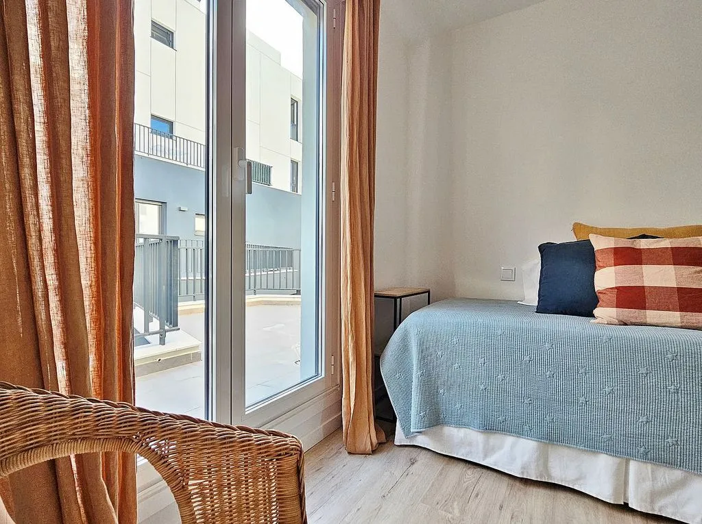 Bedrooms - Modern Flat with Terrace in Santa Cruz