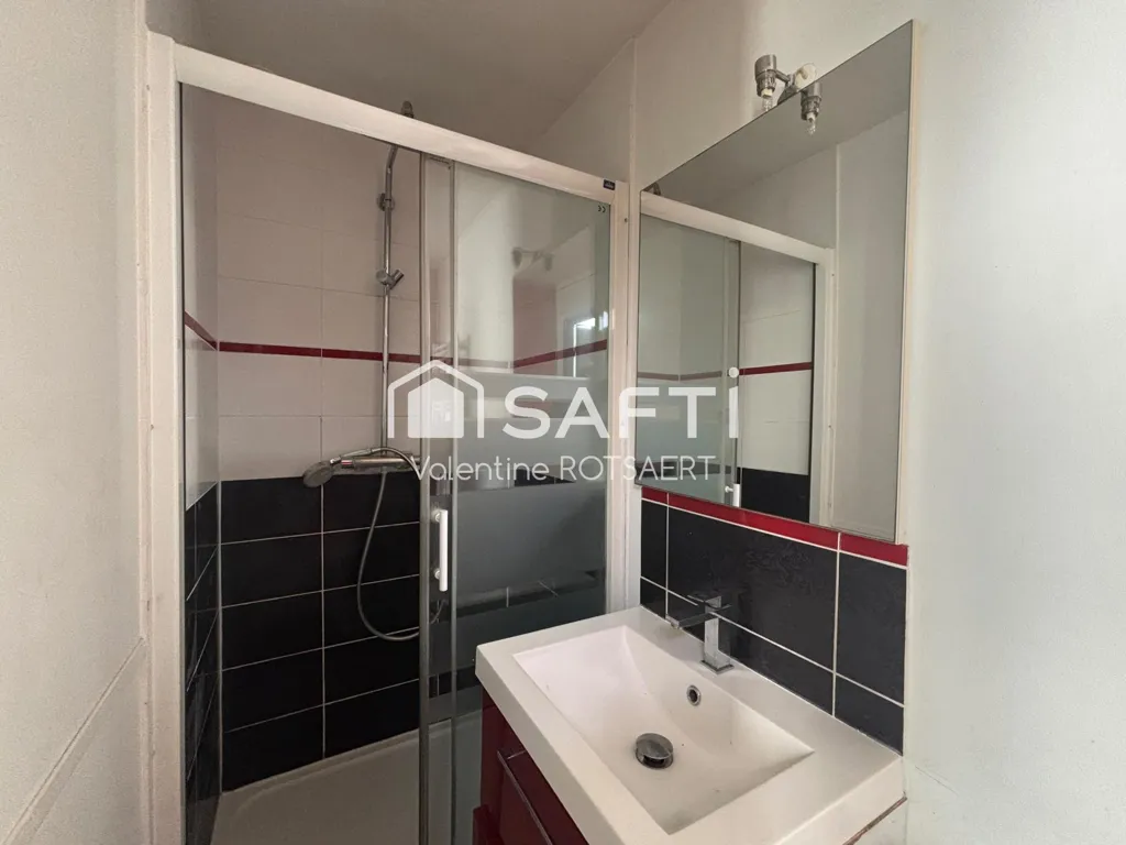 Vannitoad - Duplex House with Courtyard in Venette
