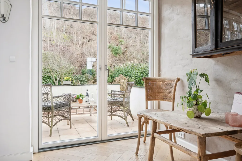 Terrasse - Villa with Sea View in Ålsgårde