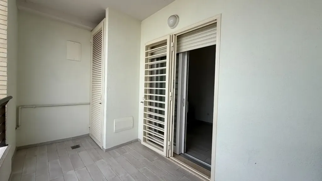 Balcon - Modern 2-Bedroom with Double Terrace in Rome