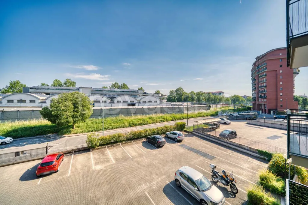 Välivaade - Apartment with Parking in Torino